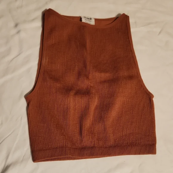 Rust Ribbed Crop Top - Picture 1 of 8